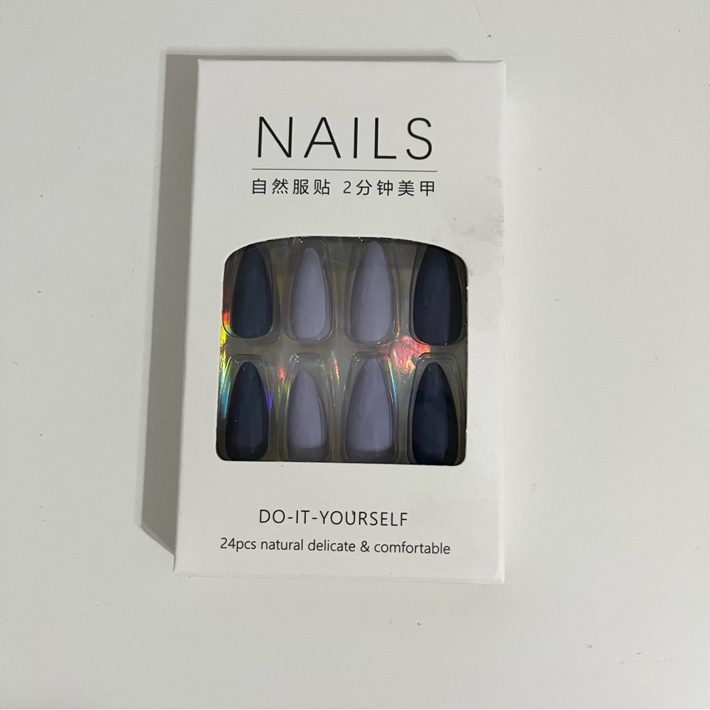 NIB NAILS Do-It-Yourself Press-On Nails - Lavender & Navy Ombre 24 Pc